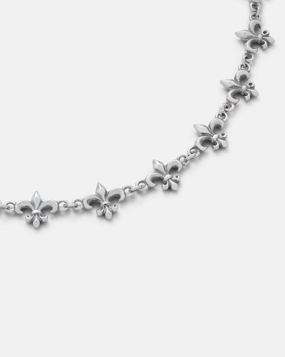 "Fleur De Lis" 10mm Chain