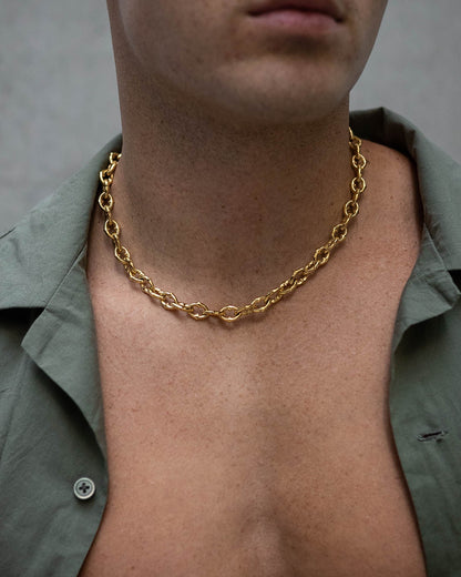 "The Cathedral" 9mm Spiked Chain (Gold)