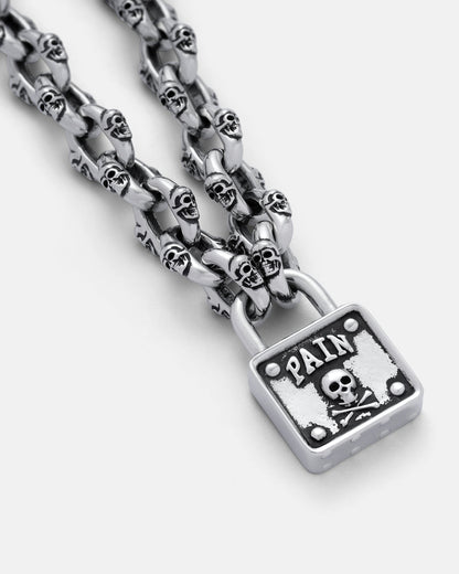 "Boneyards" Skull Padlock Chain