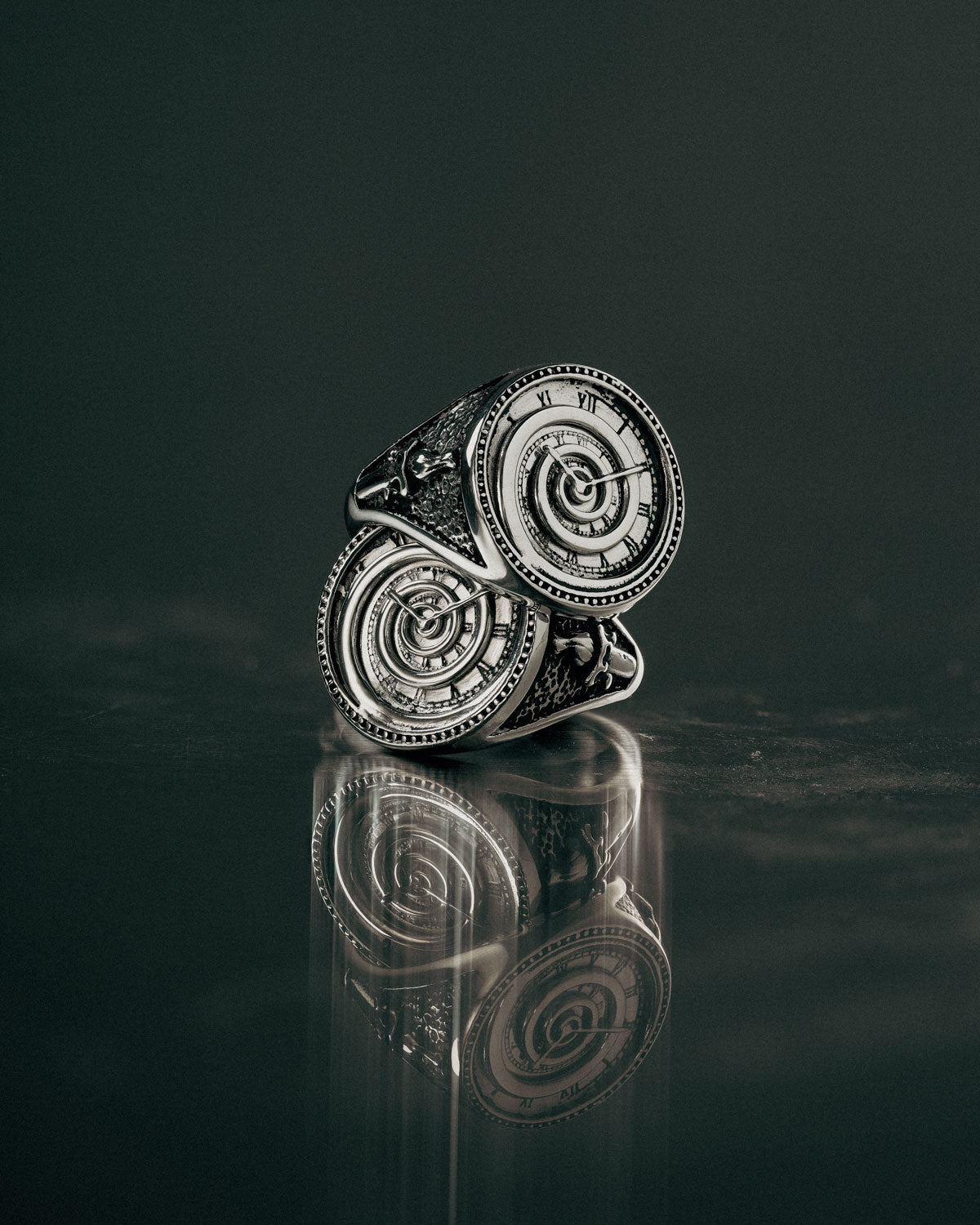 Infinite Clock Ring