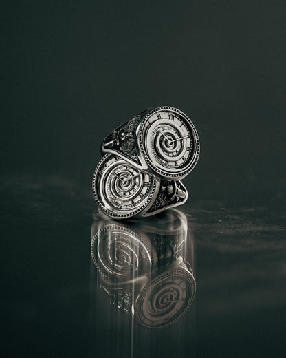 Infinite Clock Ring