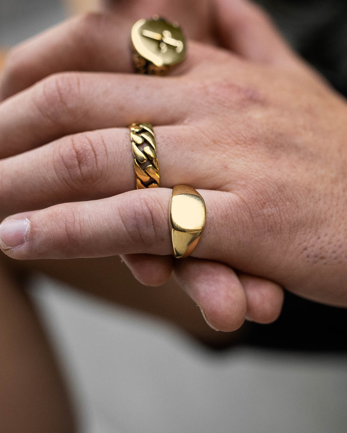 Minimal Signet Ring (Gold)