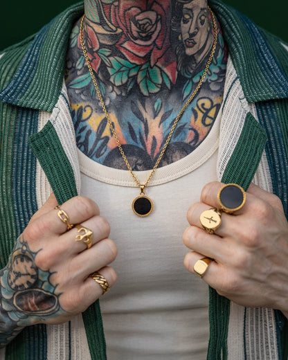 Onyx Medallion Pendant (Gold)