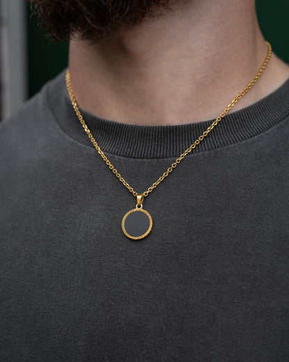 Onyx Medallion Pendant (Gold)