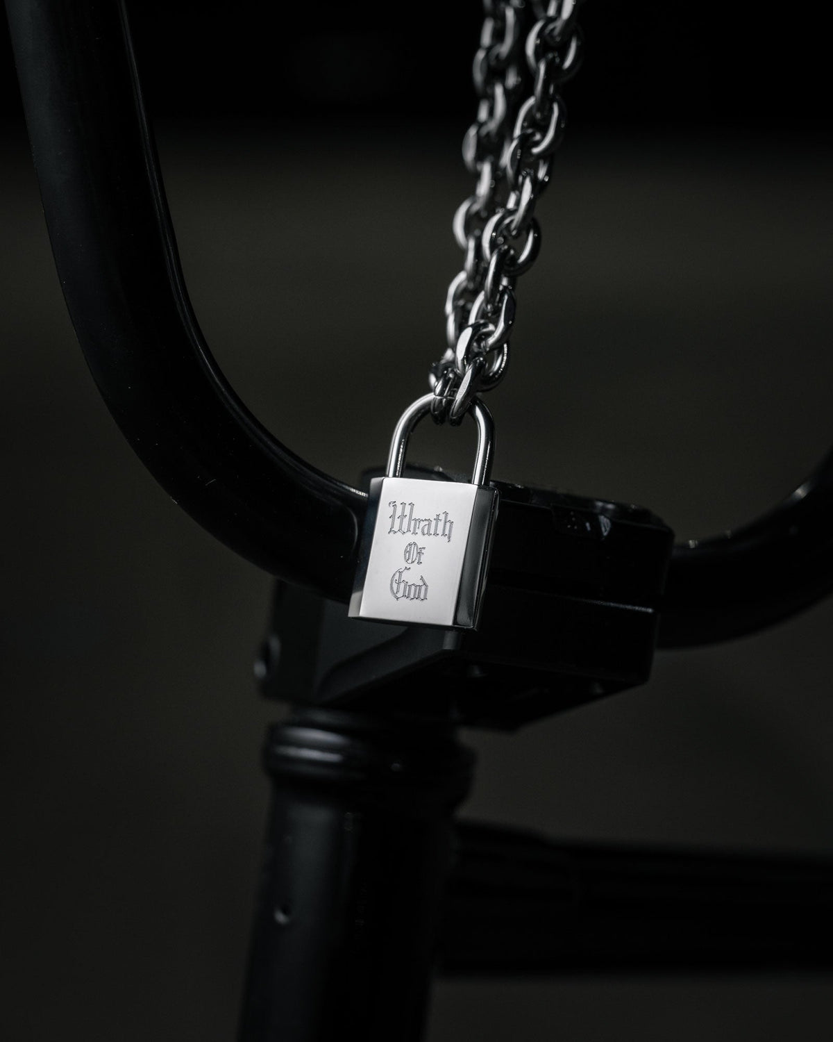 Statement Collective Lock & Chain 2.0