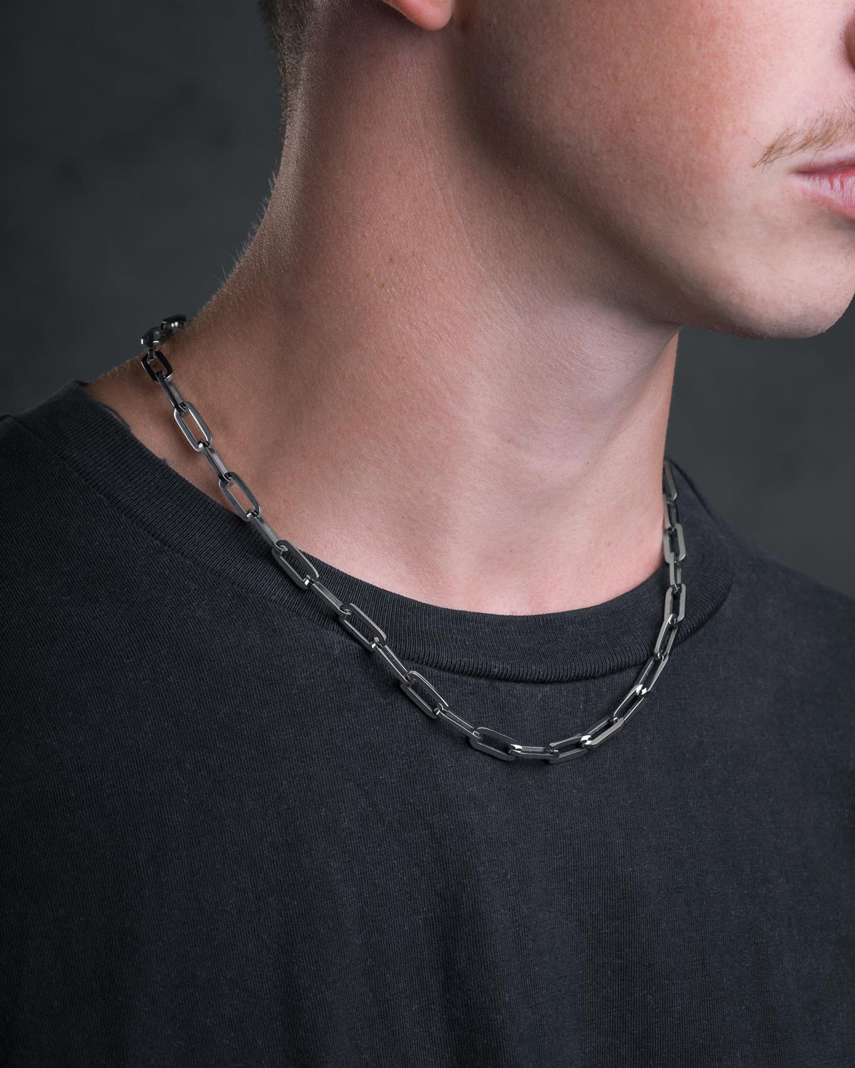 Paperclip Chain