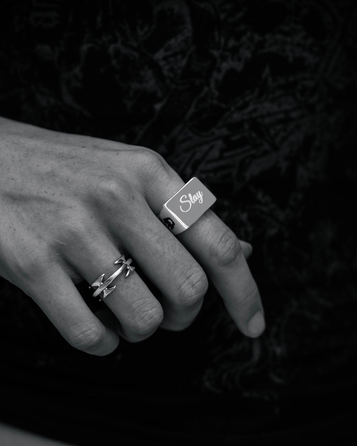 Statement Collective Signet Ring